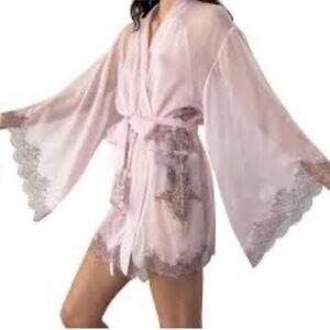 NWOT Victoria's Secret Blush Pink and Black Lace Trim Kimono Robe